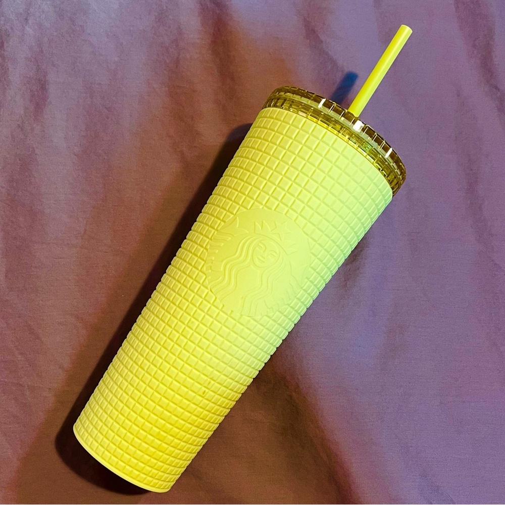 NWT• Electric Green Starbucks double-walled cold cup with straw